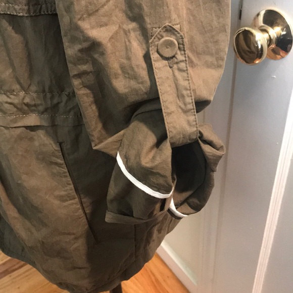 jacket - Picture 4 of 8